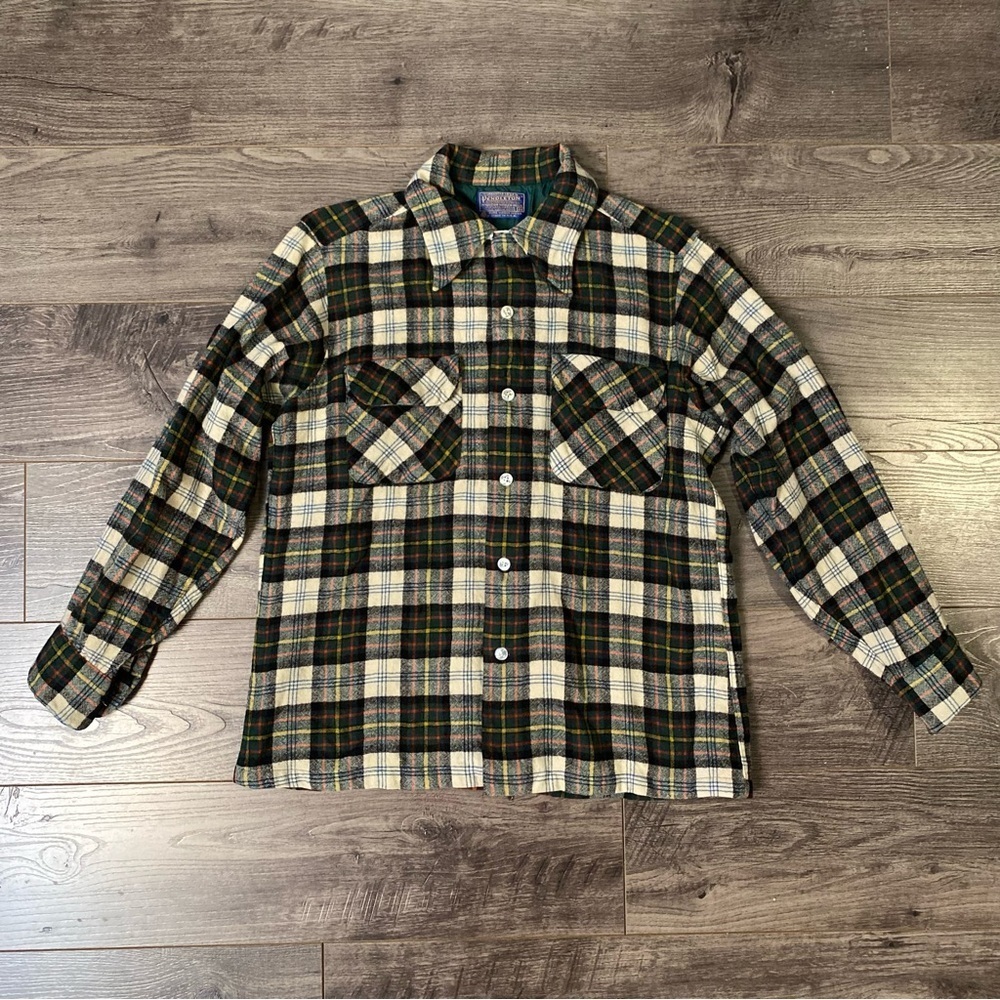 Vintage Pendleton wool button up shirt 100 % pure virgin wool made in USA